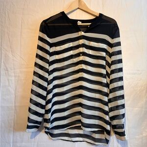 Old Navy Black and White Striped Button Down Shirt